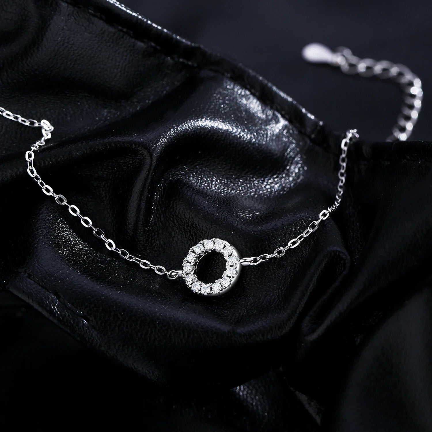 Eternal Halo Chain Bracelet