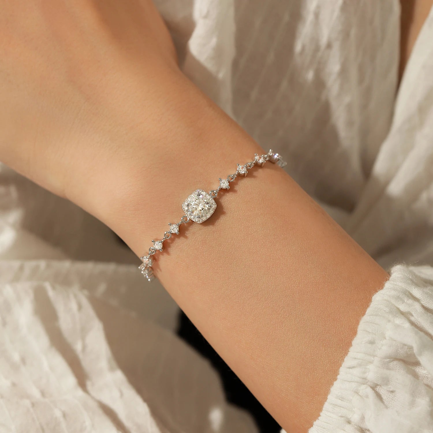 The "Everlasting Glow" Moissanite Halo Bracelet